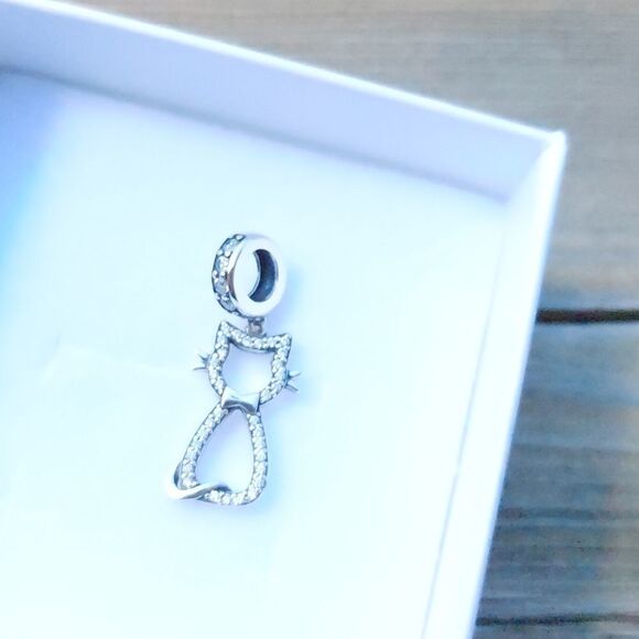 925 Sterling Silver Kitty Cat Dangle Charm - Picture 5 of 7